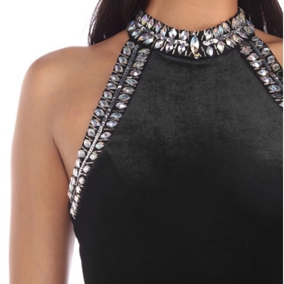 Long Black Velvet Windsor Dress - Picture 3 of 4